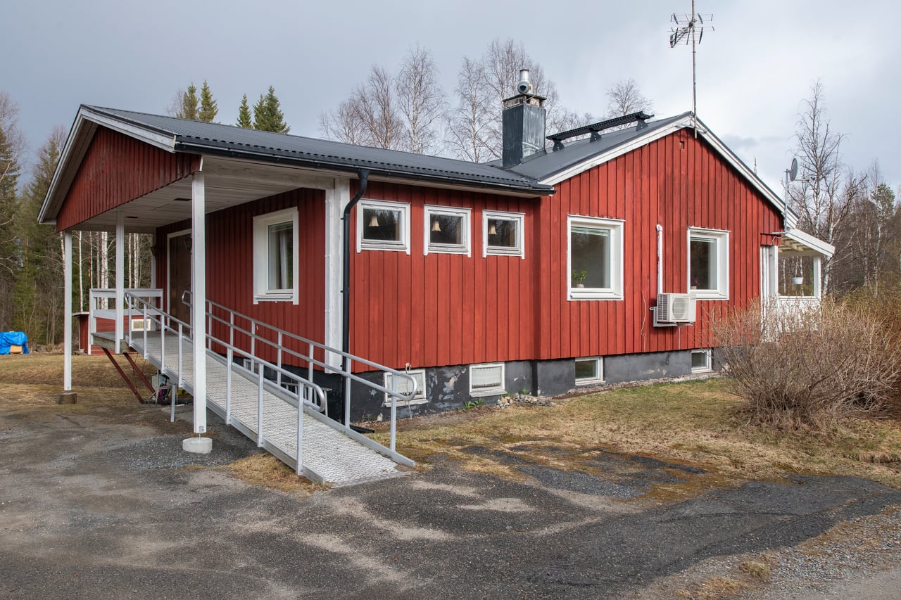 4 rum Villa på Reningsverksvägen 6 Norsjö kommun - video