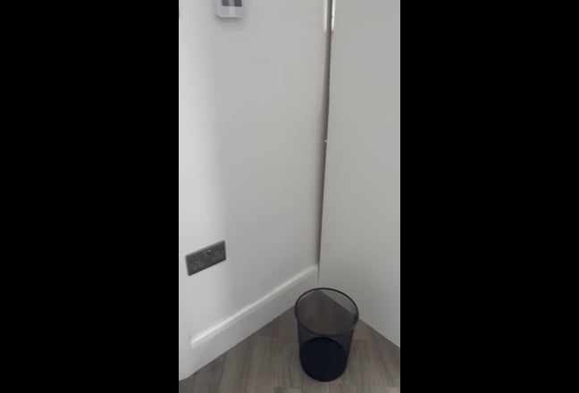 Spacious Double Bedroom for Rent – All Bills Inclu Main Photo