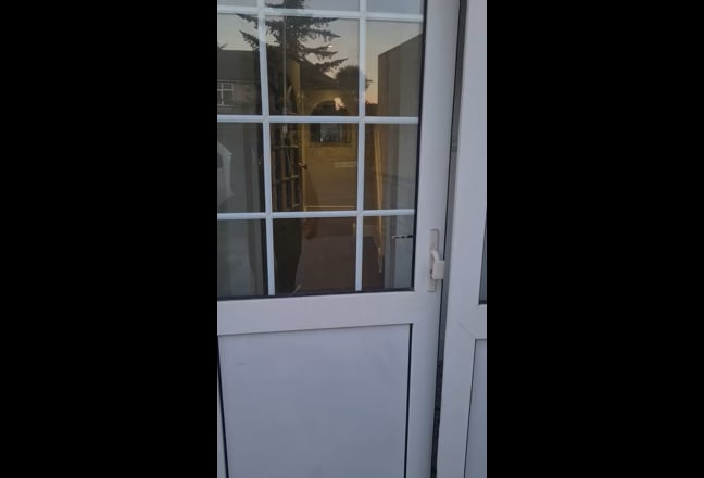 4 bed semi-detached house to rent Main Photo