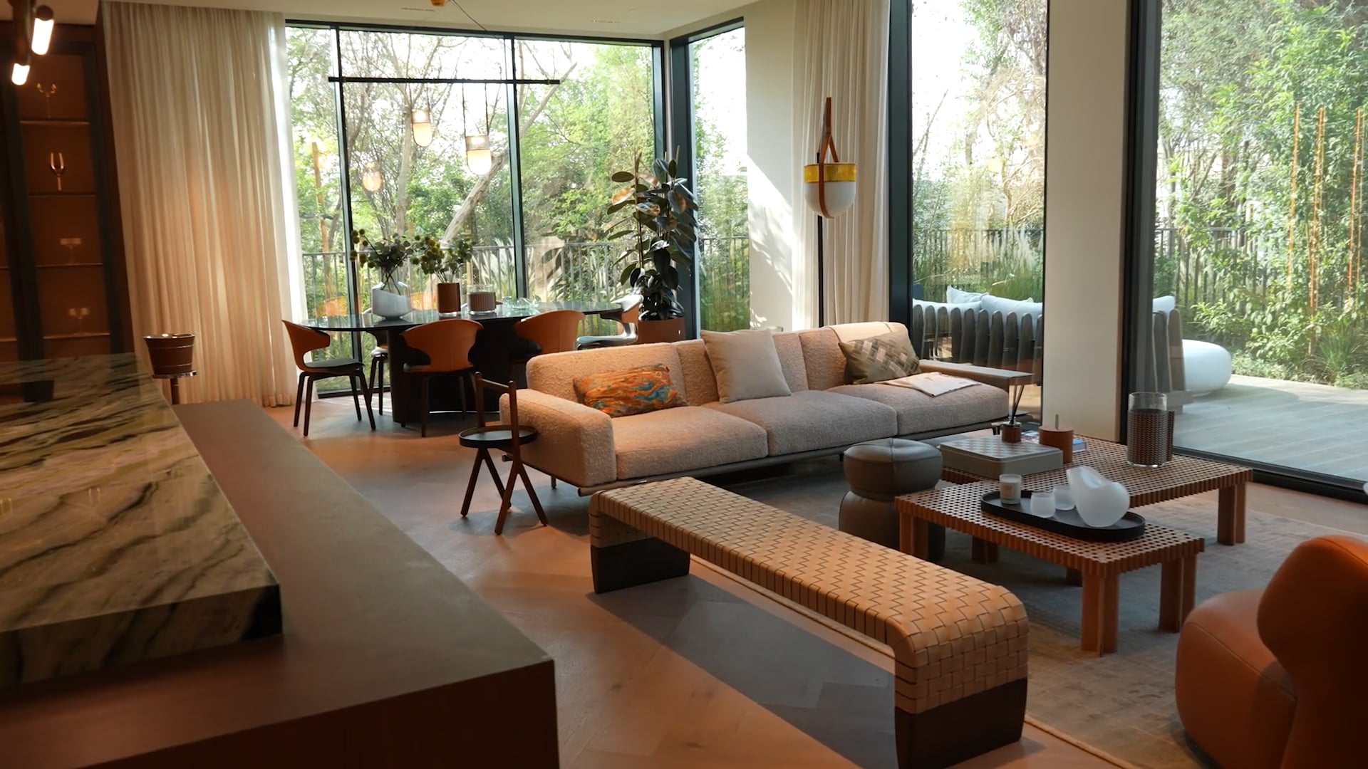 Apartment Interior Showcase