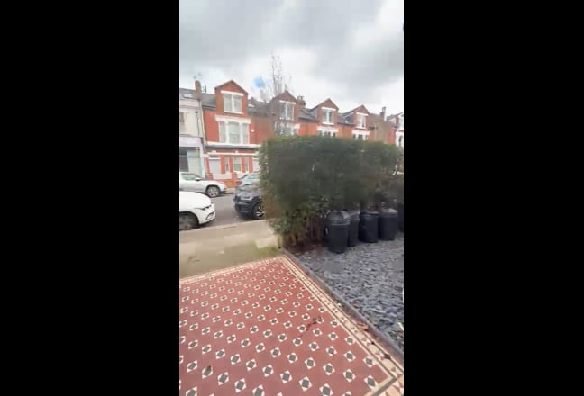 Double room to rent Main Photo
