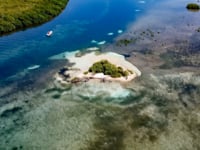 Little Calabash Caye – Private island in Belize, Central America – video thumbnail