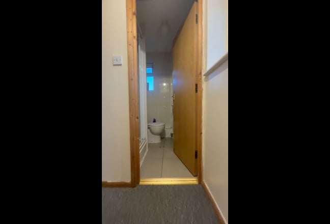 4 Bed House | 2 rooms available (1 en-suite left) Main Photo