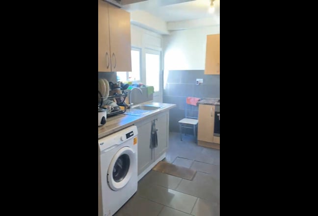 Double room shared property  Main Photo
