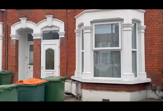 2 Bed Garden Flat with Basement – Shakespeare Cres Main Photo