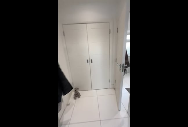 Massive en-suite in Tooting Bec with free parking  Main Photo