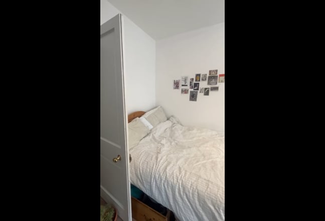 Room available !  Main Photo