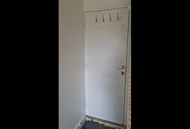 Single Room with attached Toilet & wash Basin Main Photo