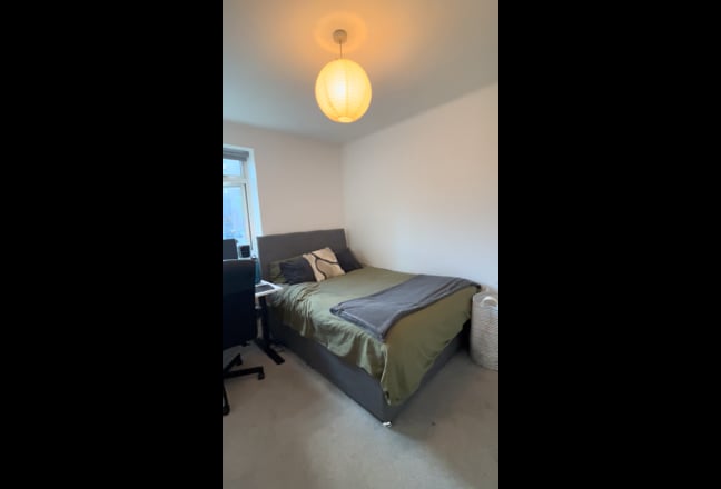 &pound;875pcm | Double Room 2 Mins from Waterloo Station Main Photo