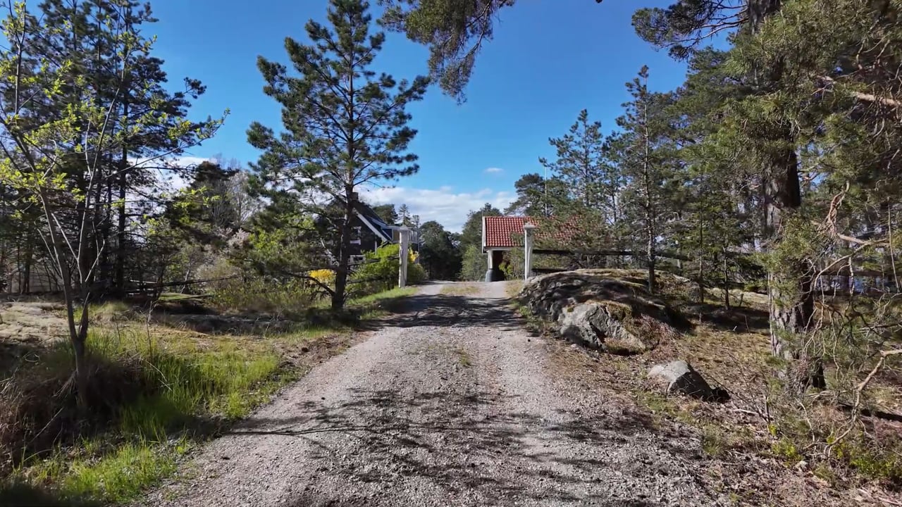 6 rum Vinterbonat fritidshus på Dansbanevägen 8 Värmdö kommun - video