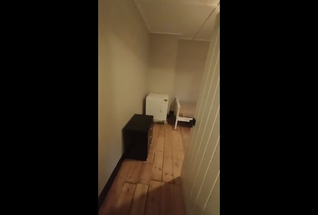 Room with kitchenette  Main Photo