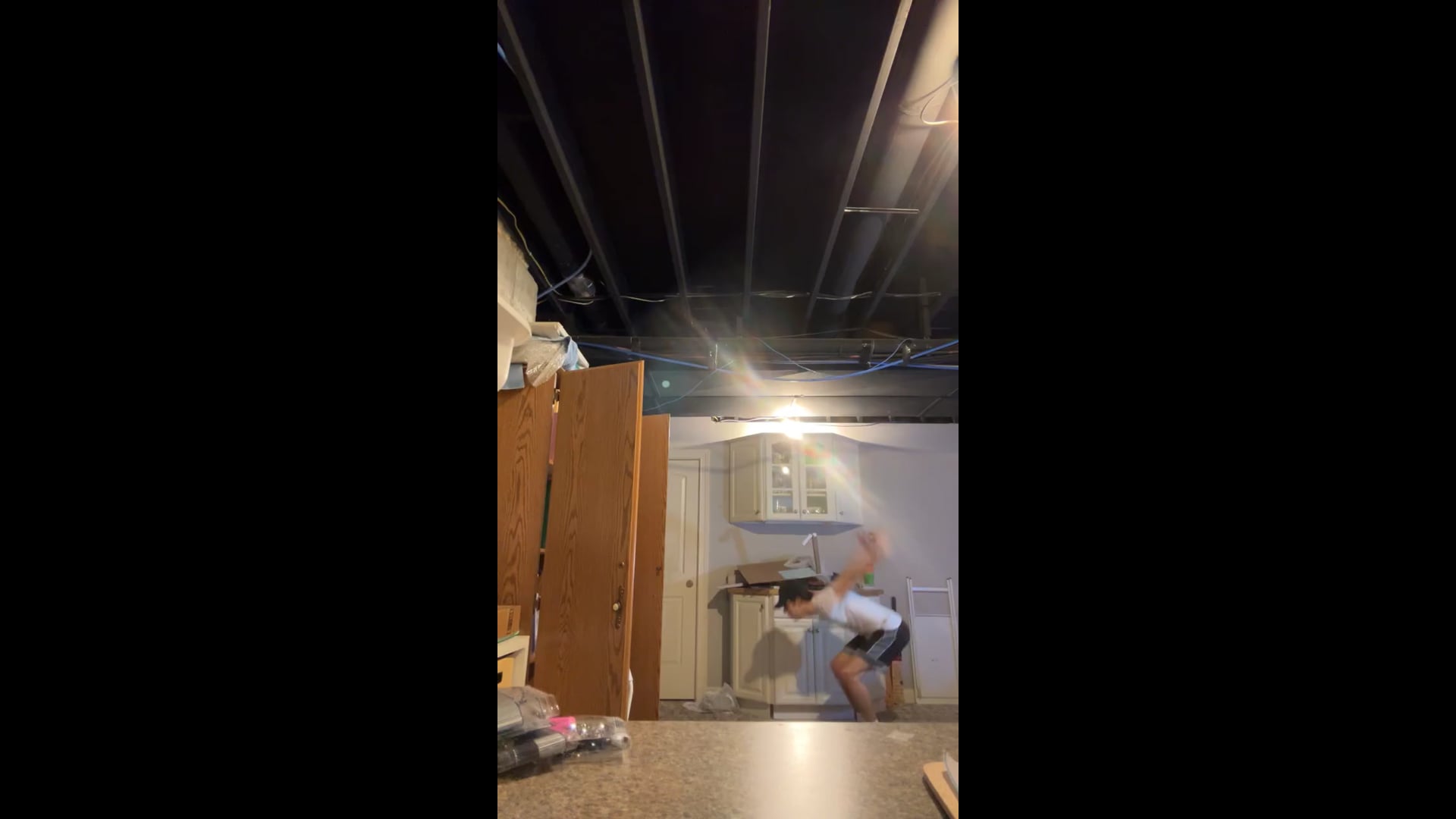 Watch Nicholas Hileman's Vertical Jump: 13.5 inches