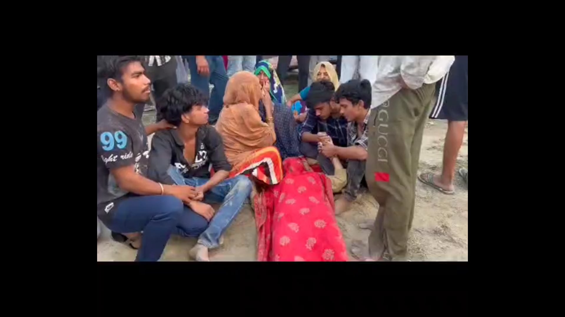 MANT-यमुना पुल बना मौत का पुल: किशोरी की छलांग से, दहला क्षेत्र,,