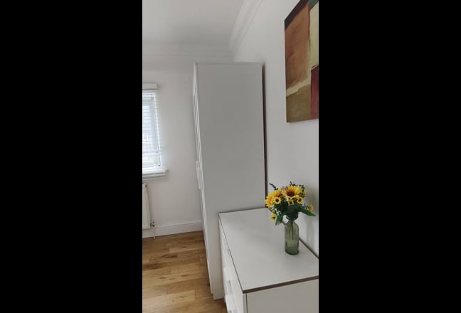 Newly refurbished room with new furniture Main Photo