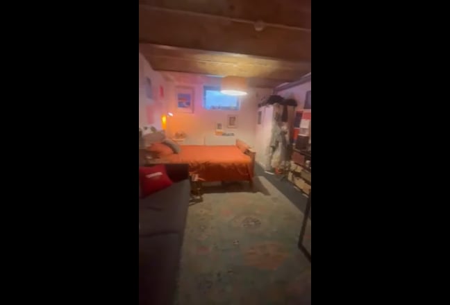 HUGE Double En-suite Room Warehouse Stokey Main Photo