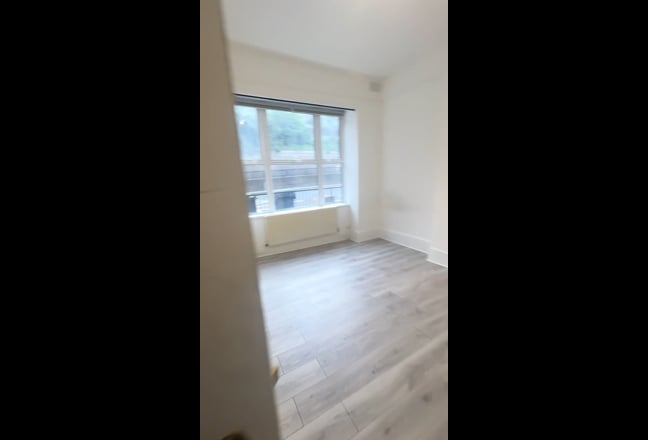 Newly Renovated Ground Floor Studio - Archway Main Photo
