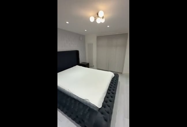 Luxury Room Available  Main Photo