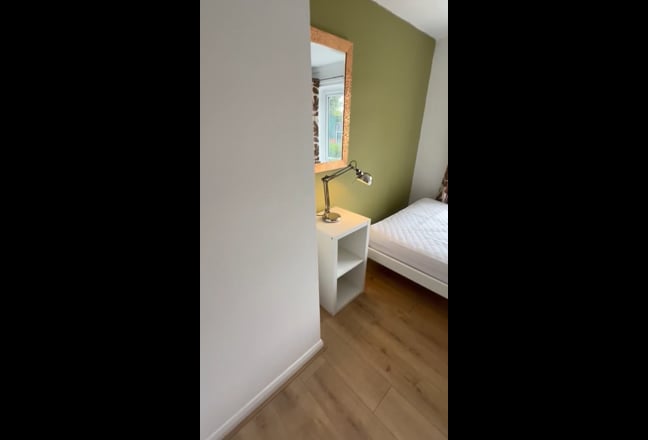 Brand New Room in House Share, All Bills Inc Main Photo