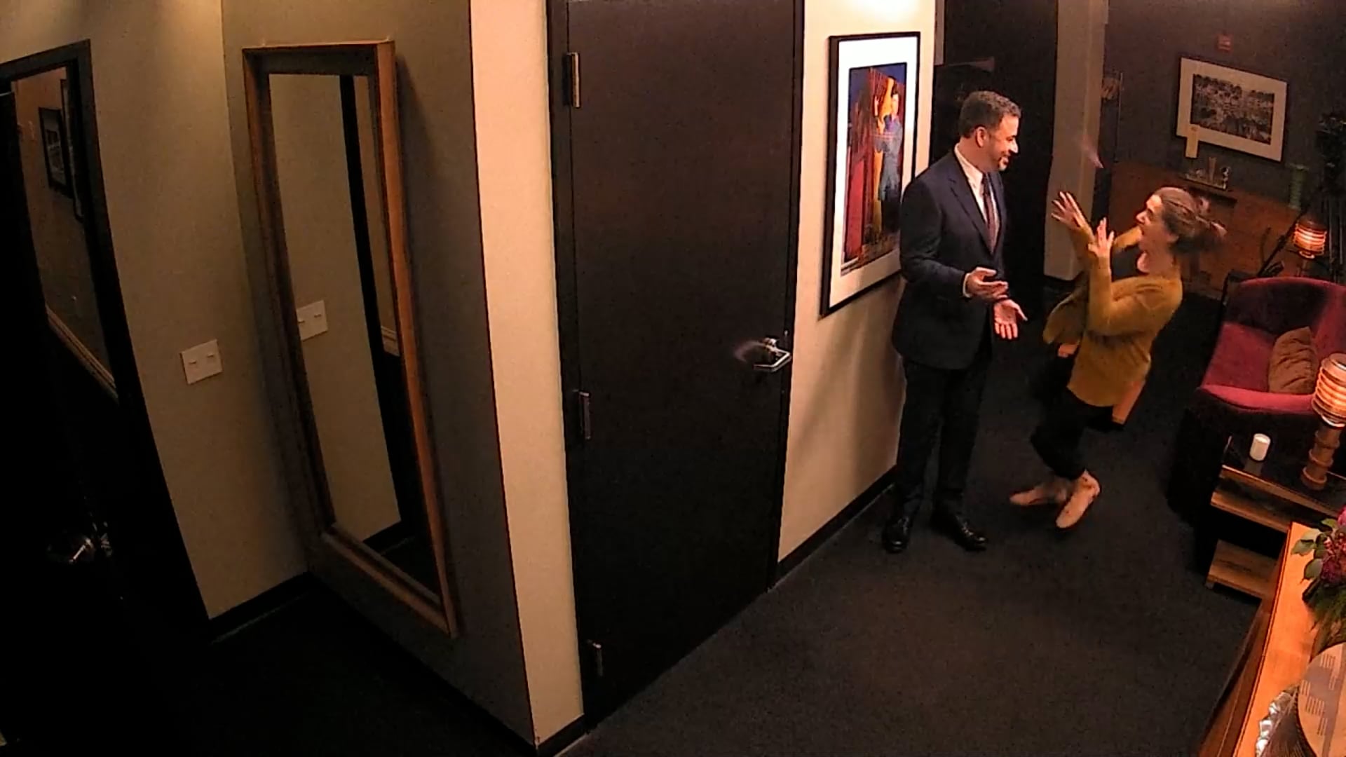 Hollywood Wax figure -  hidden camera prank