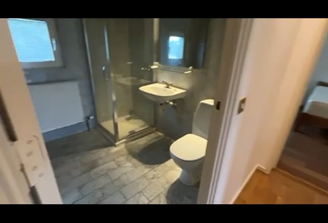 Fun, Social Flatshare Seeks New Housemate SELON Main Photo