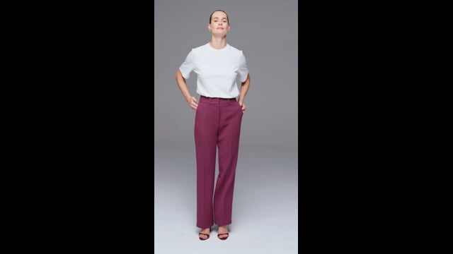 Calça Reta Uva Flávia