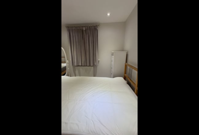 Lovely flat near Tooting Lido Main Photo