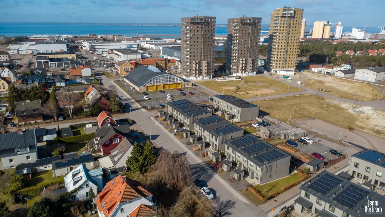 5 rum Radhus på Skogsgatan 12 Miatorp Helsingborgs kommun - video