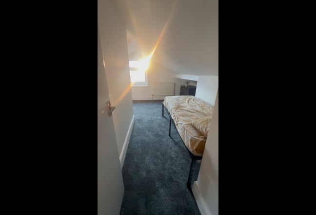 ⭐️⭐️   Room Available in Luton🌟🌟 Main Photo