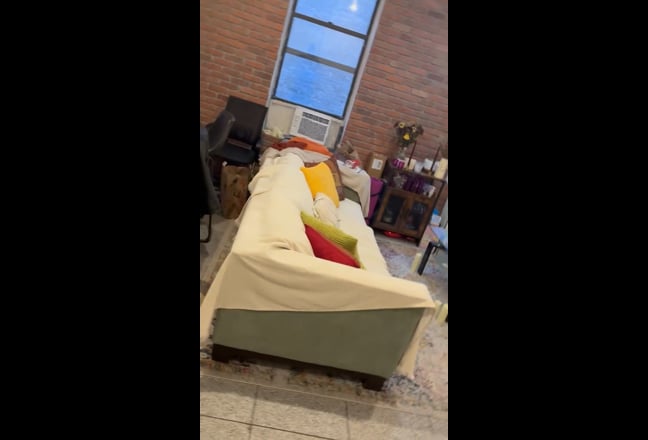 Room for rent in West Harlem Main Photo