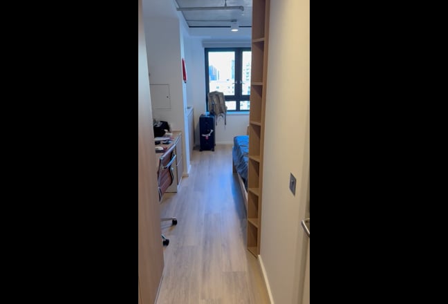 Canvas Wembly Arthur House Sublet Main Photo