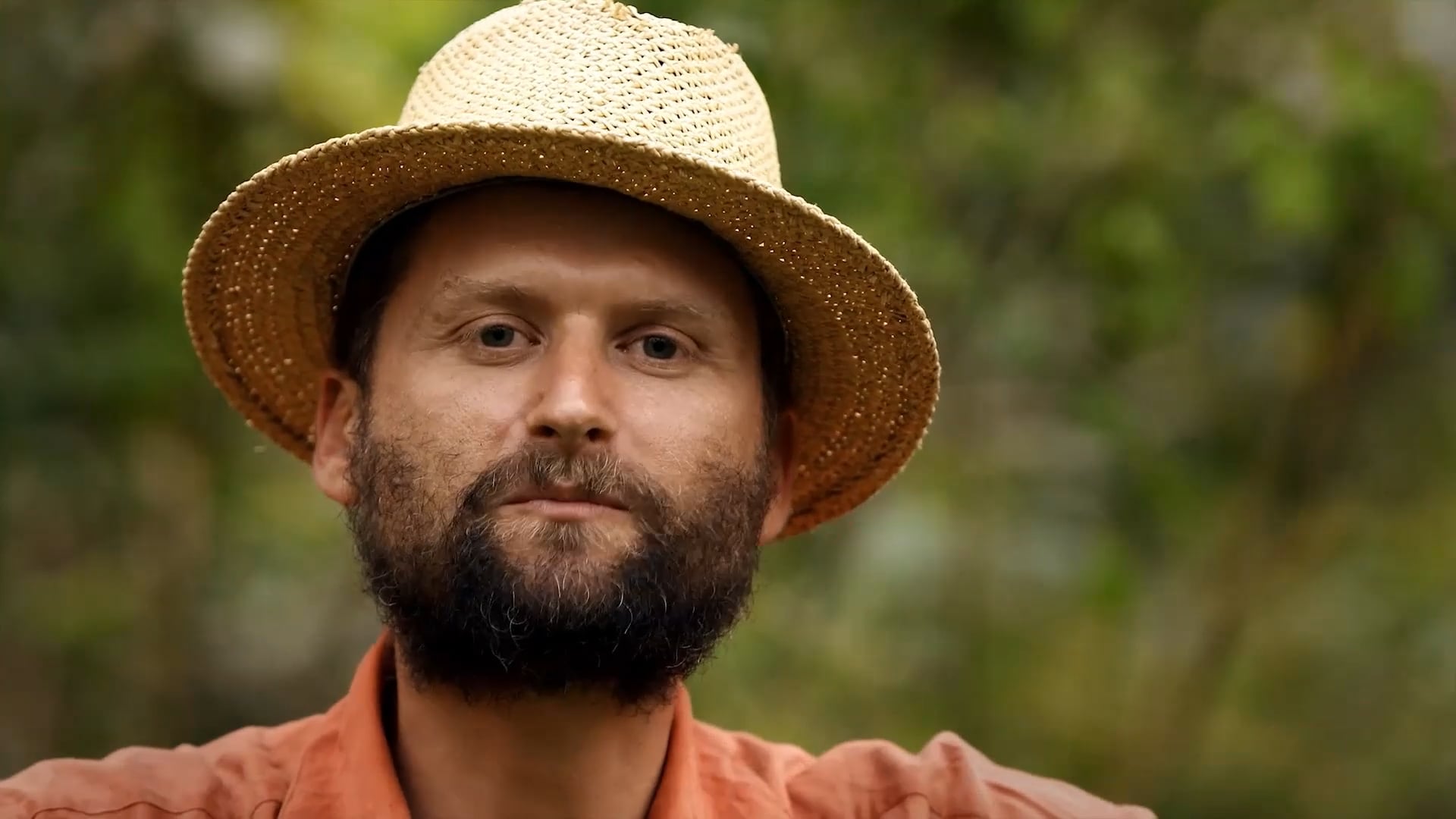 Escape to Costa Rica - Connected with the Earth