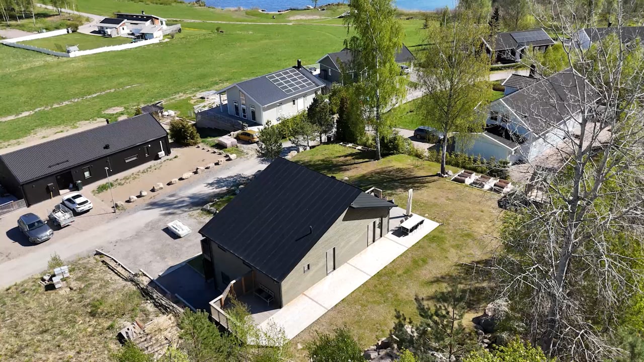 5 rum Villa på Nysättersvägen 32 Stjärnhov Gnesta kommun - video