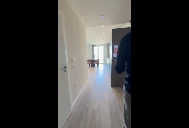     Luxury Double Room in Brand-New Apartment Main Photo