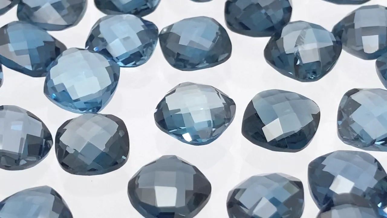 ロンドンブルートパーズ ルース スクエアクッションカット7×7mm 2粒