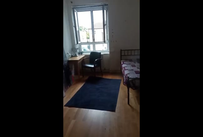 Bermondsey double bedroom for single person Main Photo