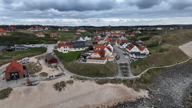 Lønstrup - en stille dag i maj