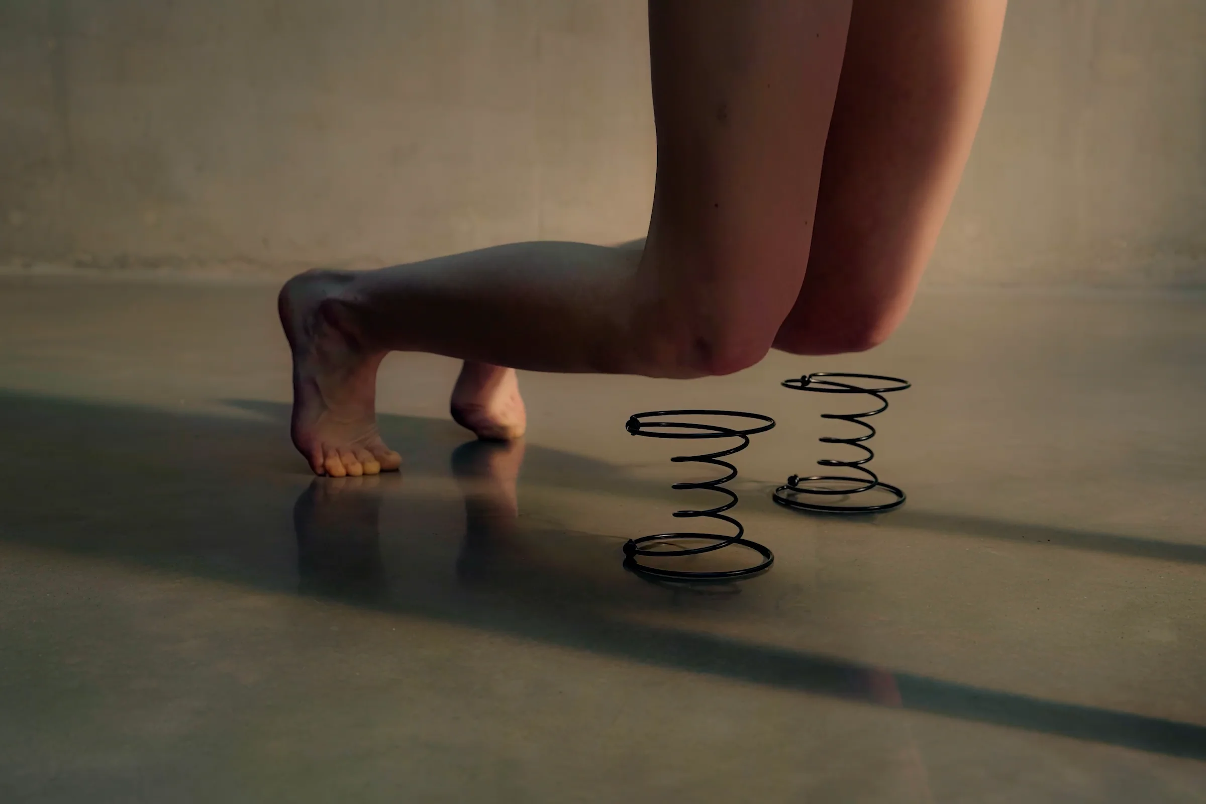 Motion — Lisa Jahovic, Mini Title 2026