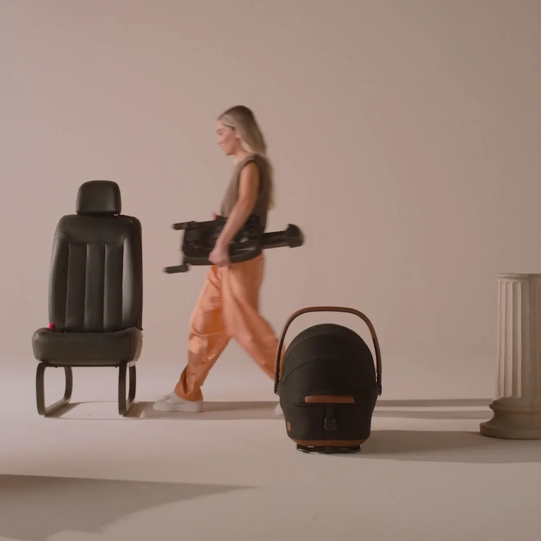 Maeve Pet Car Seat keeps pets cozy and secure | Tavo – TavoPets