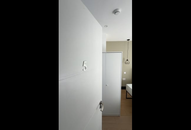3 Beautiful En-Suite Rooms in Brixton  Main Photo