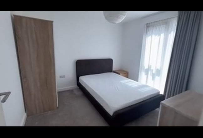 Double ensuite available in city centre Main Photo