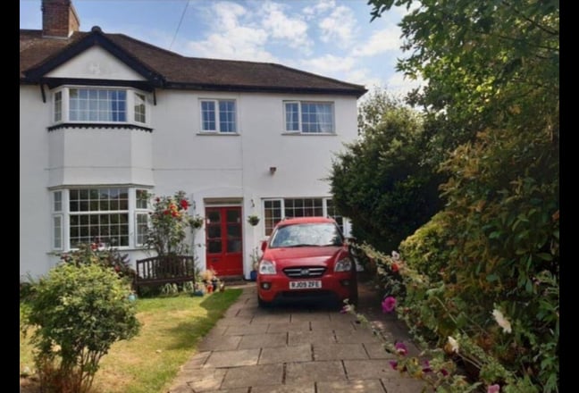 N Oxford double room &pound;745 from 16/5/26 Main Photo