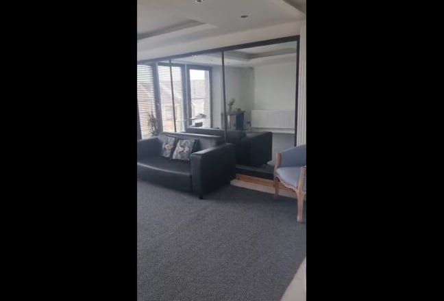 Private Apartment with Sunset Views and Garden! Main Photo