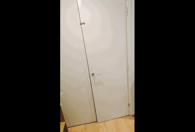 Lovely double-bed in a 2-bed Flat - One Flatmate Main Photo
