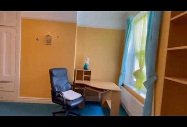 Single bedroom to rent Main Photo