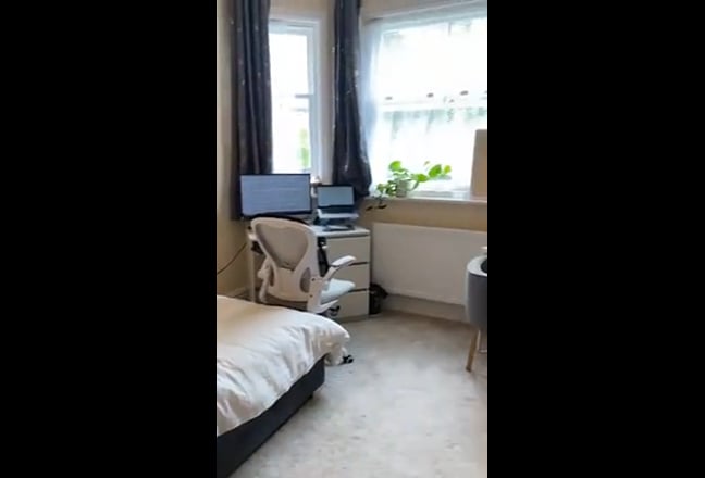 Xlarge double room for rent 1/7/2026  Main Photo