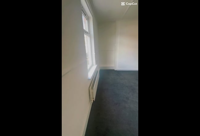 3 Bed Terraced House, Twelfth St, SR8 Main Photo