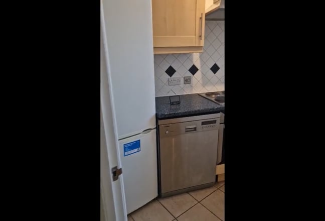 1 bedroom ground floor period conversion  Main Photo