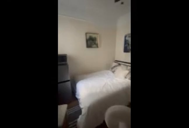 Private Bedroom in 3 Bedroom Share Main Photo