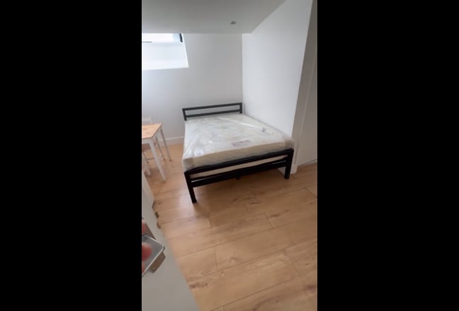Studio with all bills included, next to station  Main Photo
