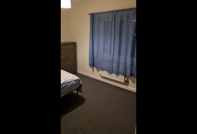 Large Double room available  Main Photo